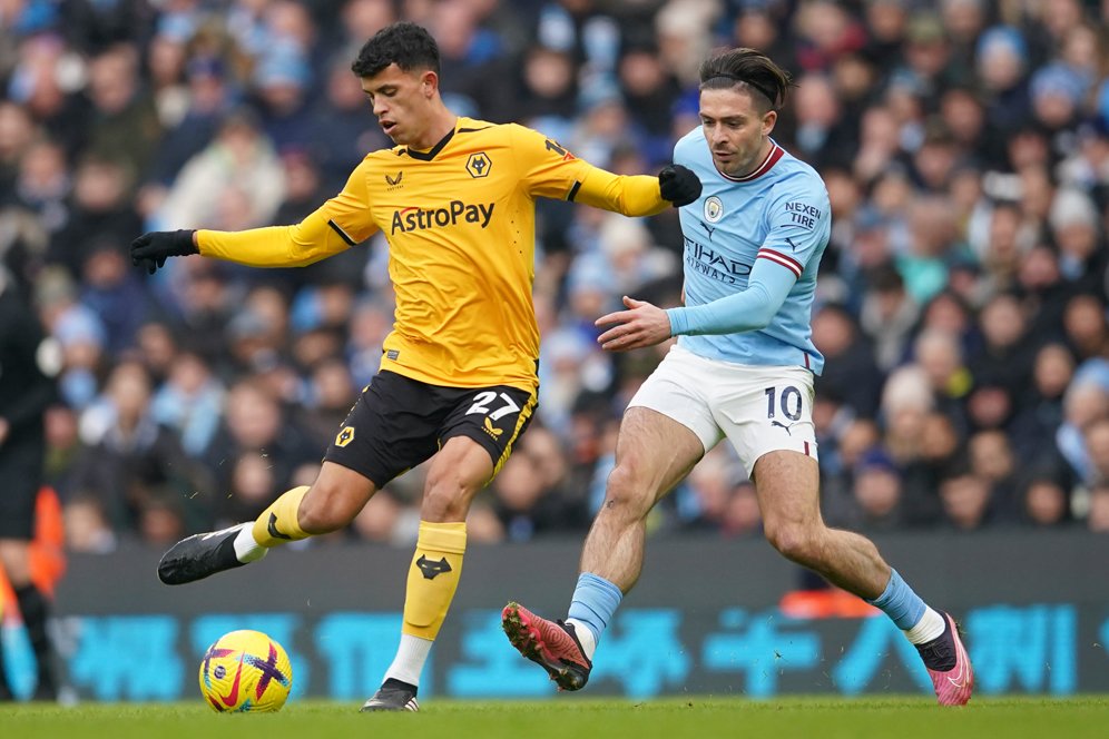 Chelsea Mulai Kehabisan Opsi: Gagal Datangkan Tiga Gelandang, Kini Lirik Gelandang Wolverhampton Chelsea Mulai Kehabisan Opsi: Gagal Datangkan Tiga Gelandang, Kini Lirik Gelandang Wolverhampton