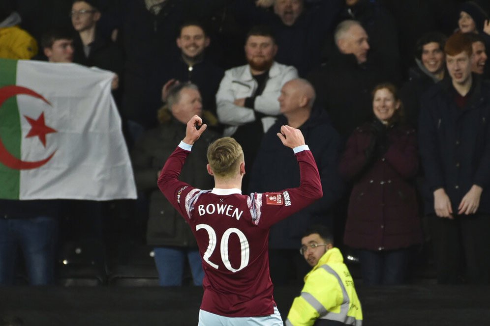Bintang West Ham Ini Tidak Pernah Menyangka Akan Bermain di Final Conference League Bintang West Ham Ini Tidak Pernah Menyangka Akan Bermain di Final Conference League