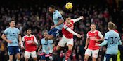 Bikin Blunder Fatal di Laga Arsenal vs Brentford, Wasit Lee Mason Harusnya Dipecat!