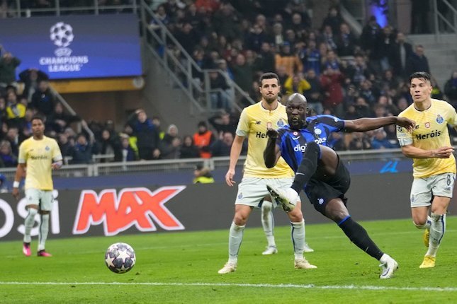 Inter Milan 1-0 Porto Inter Milan 1-0 Porto