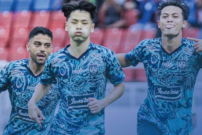 Arief Catur Hentikan Marukawa Arief Catur Hentikan Marukawa