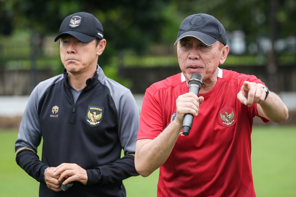 Iwan Bule Bocorkan Pemain yang Bakal Dipanggil Timnas Indonesia untuk Lawan Argentina Iwan Bule Bocorkan Pemain yang Bakal Dipanggil Timnas Indonesia untuk Lawan Argentina