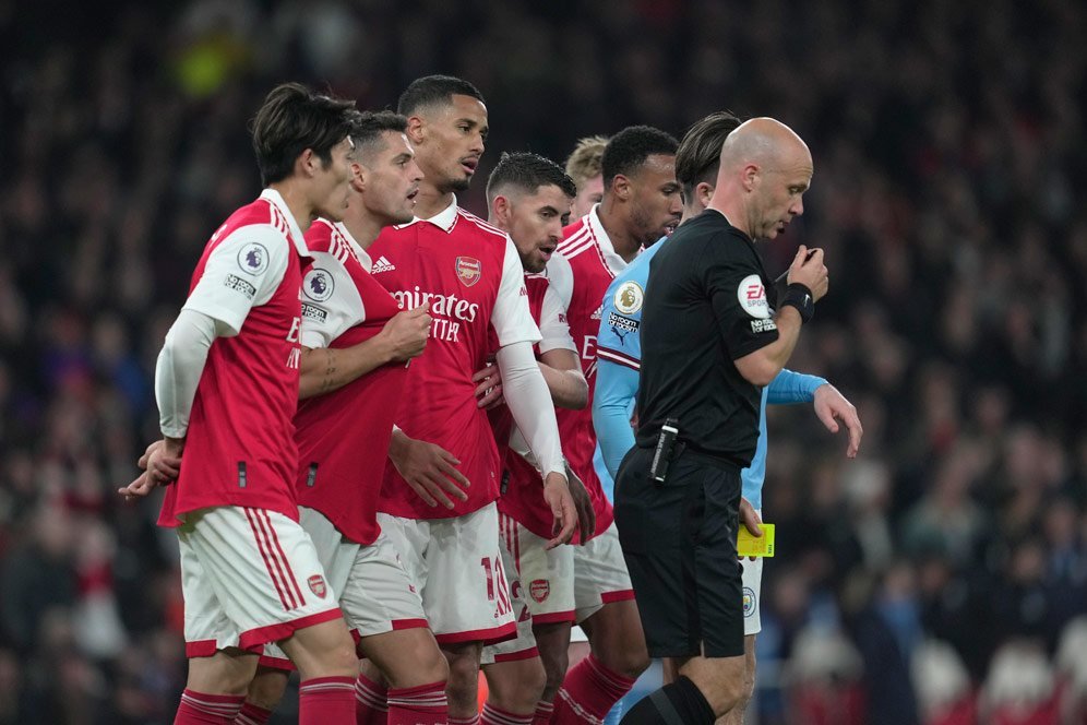 Rapor Pemain Arsenal Saat Tumbang dari Man City: Tomiyasu Blunder, Gabriel Error, Semua Ambyar!