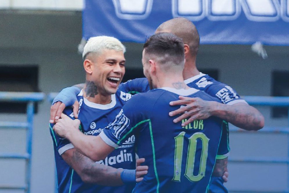 Prediksi BRI Liga 1: Persib Bandung vs Persis Solo 4 April 2023 Prediksi BRI Liga 1: Persib Bandung vs Persis Solo 4 April 2023