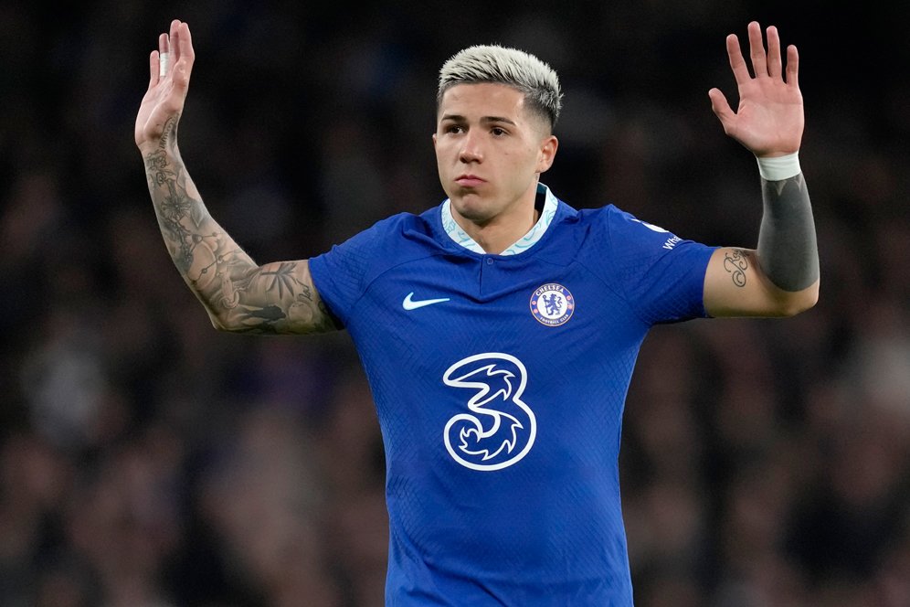 Kedatangan Enzo Fernandez ke Chelsea Ternyata Sempat Ditentang oleh Graham Potter, Apa Penyebabnya? Kedatangan Enzo Fernandez ke Chelsea Ternyata Sempat Ditentang oleh Graham Potter, Apa Penyebabnya?