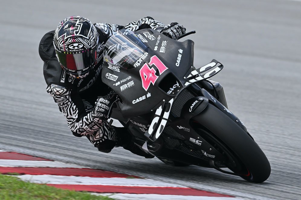 Pertama Kalinya Setara: Tak Ada Lagi Pabrikan Konsesi di MotoGP 2023, Apa Bedanya? Pertama Kalinya Setara: Tak Ada Lagi Pabrikan Konsesi di MotoGP 2023, Apa Bedanya?
