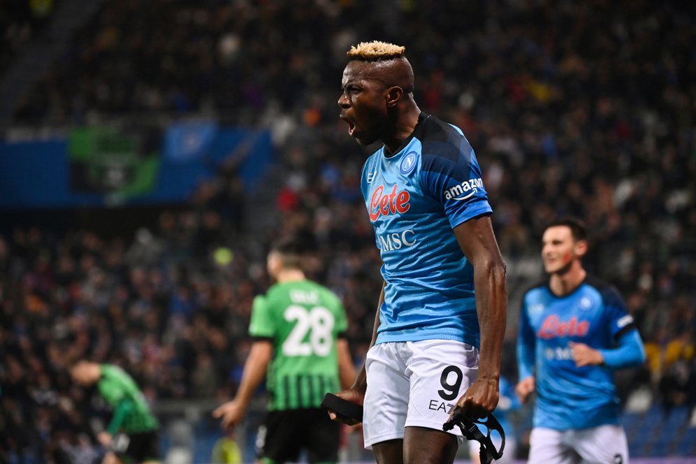 Klarifikasi Napoli Soal Video Ejekan terhadap Victor Osimhen Klarifikasi Napoli Soal Video Ejekan terhadap Victor Osimhen