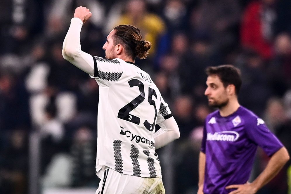 Manchester United Mulai Bermanuver untuk Transfer Adrien Rabiot Manchester United Mulai Bermanuver untuk Transfer Adrien Rabiot