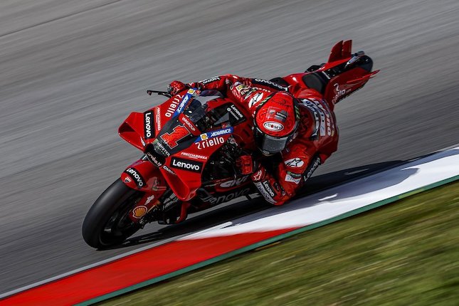 Kagumi Pecco Bagnaia, Waspadai Enea Bastianini Kagumi Pecco Bagnaia, Waspadai Enea Bastianini