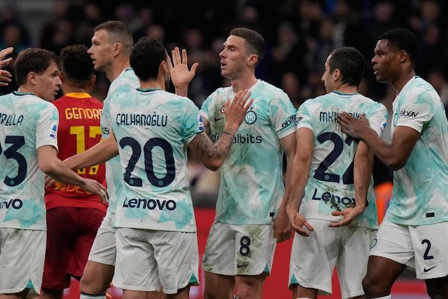 Hasil Inter Milan vs Lecce: Skor 2-0