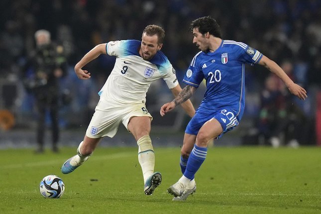 Ancaman Hukuman untuk Sandro Tonali Ancaman Hukuman untuk Sandro Tonali
