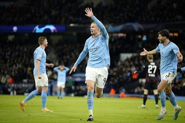Statistik dan Prediksi Skor Statistik dan Prediksi Skor