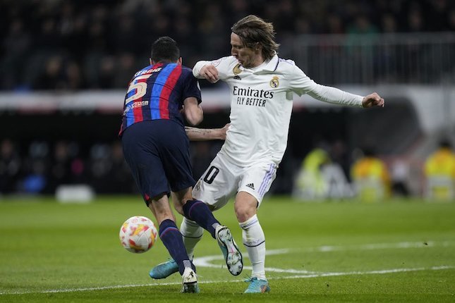 3. Santiago Bernabeu Kurang Bersahabat bagi Real Madrid 3. Santiago Bernabeu Kurang Bersahabat bagi Real Madrid