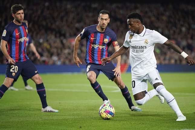 Vinicius Diminta Fokus Main Bola Vinicius Diminta Fokus Main Bola
