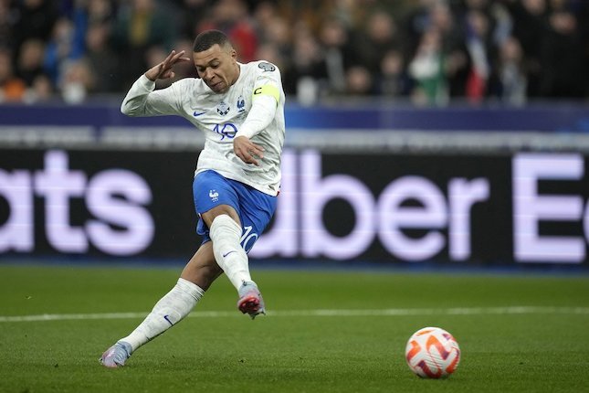 Komitmen Mbappe Komitmen Mbappe