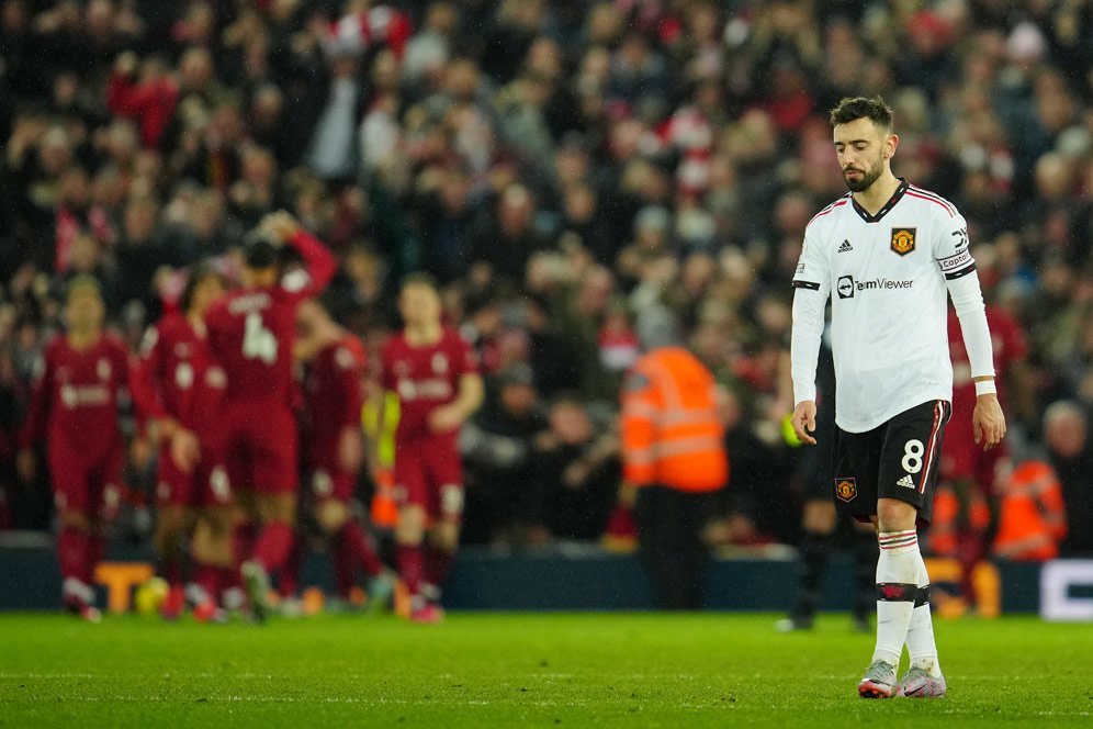 Bruno Fernandes Minta Diganti Saat MU Dibantai Liverpool 7-0, Benarkah? Bruno Fernandes Minta Diganti Saat MU Dibantai Liverpool 7-0, Benarkah?