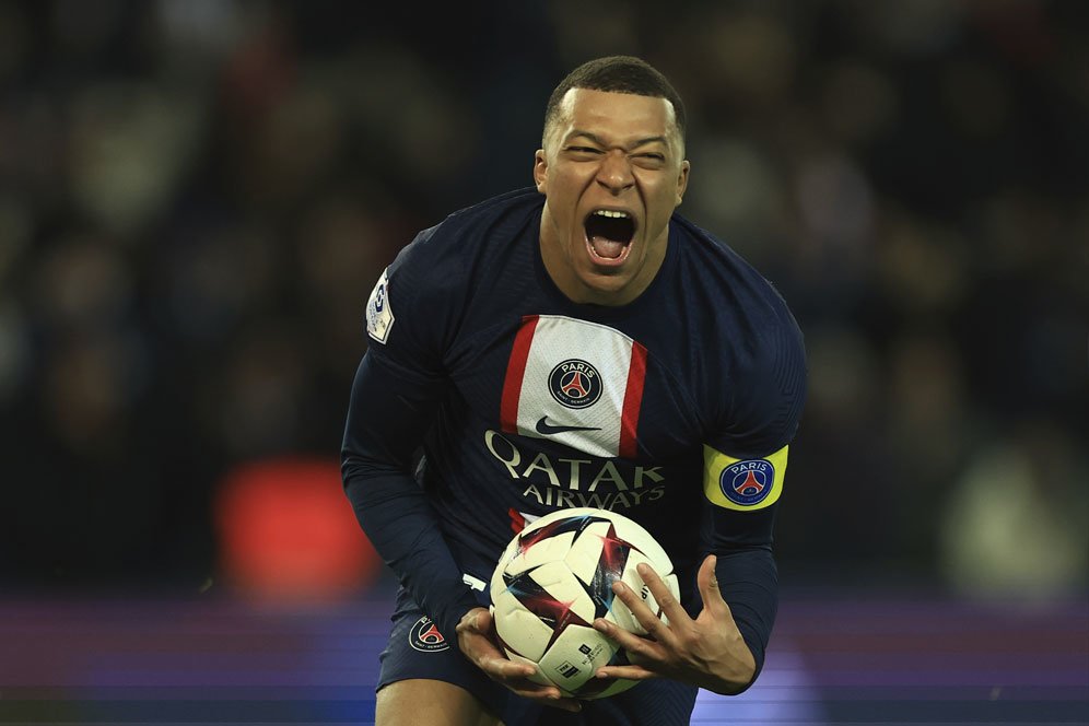 Kylian Mbappe Ditawari Gaji 11,6 Triliun Rupiah untuk Satu Tahun: Per Jamnya Dapat 1,38 Miliar Rupiah! Kylian Mbappe Ditawari Gaji 11,6 Triliun Rupiah untuk Satu Tahun: Per Jamnya Dapat 1,38 Miliar Rupiah!