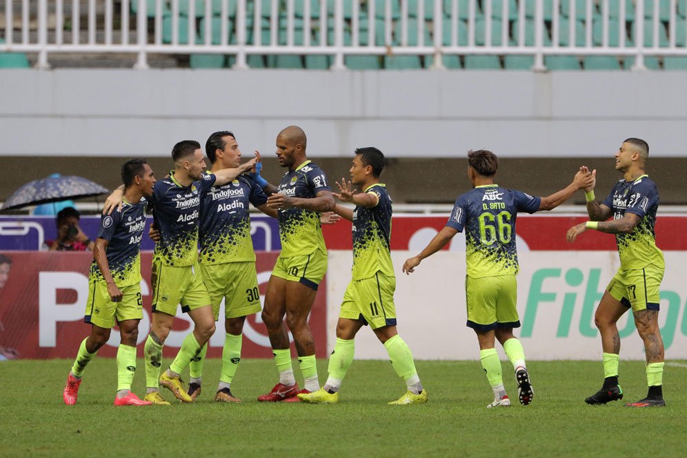 Yah! Persib Harus Berpisah dengan Seorang Pemain yang Sudah Mengabdi 4 Tahun Yah! Persib Harus Berpisah dengan Seorang Pemain yang Sudah Mengabdi 4 Tahun