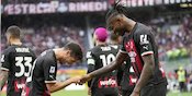 Menarik! Skuad Milan Kedatangan Tamu Istimewa Usai Laga Lawan Lecce Menarik! Skuad Milan Kedatangan Tamu Istimewa Usai Laga Lawan Lecce