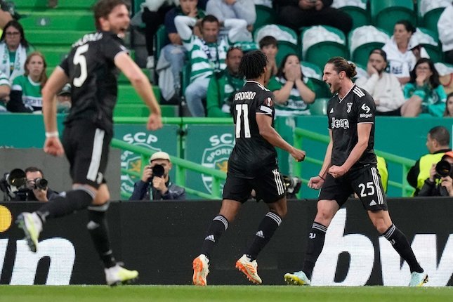 Sporting Lisbon 1-1 Juventus Sporting Lisbon 1-1 Juventus