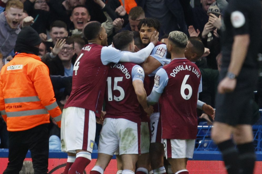 4 Pemain Aston Villa yang Berpotensi Perpanjang Derita Manchester United 4 Pemain Aston Villa yang Berpotensi Perpanjang Derita Manchester United