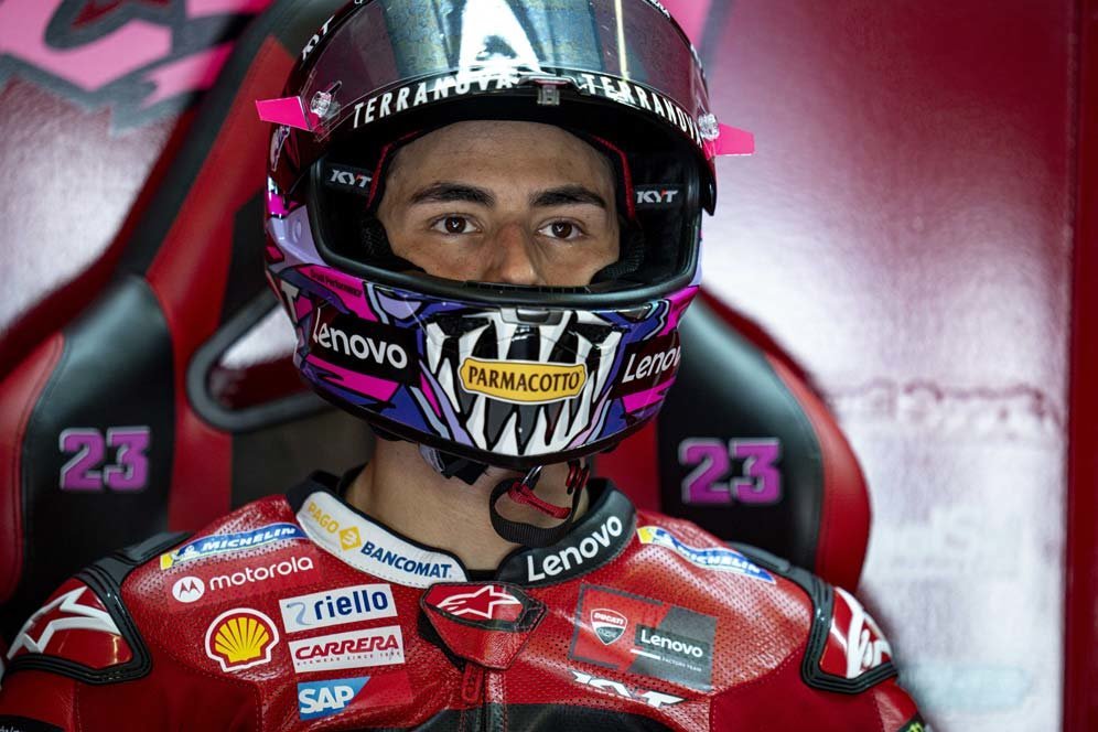 Cedera Bahu, Enea Bastianini Masih Optimistis Punya Kans Juarai MotoGP 2023 Cedera Bahu, Enea Bastianini Masih Optimistis Punya Kans Juarai MotoGP 2023