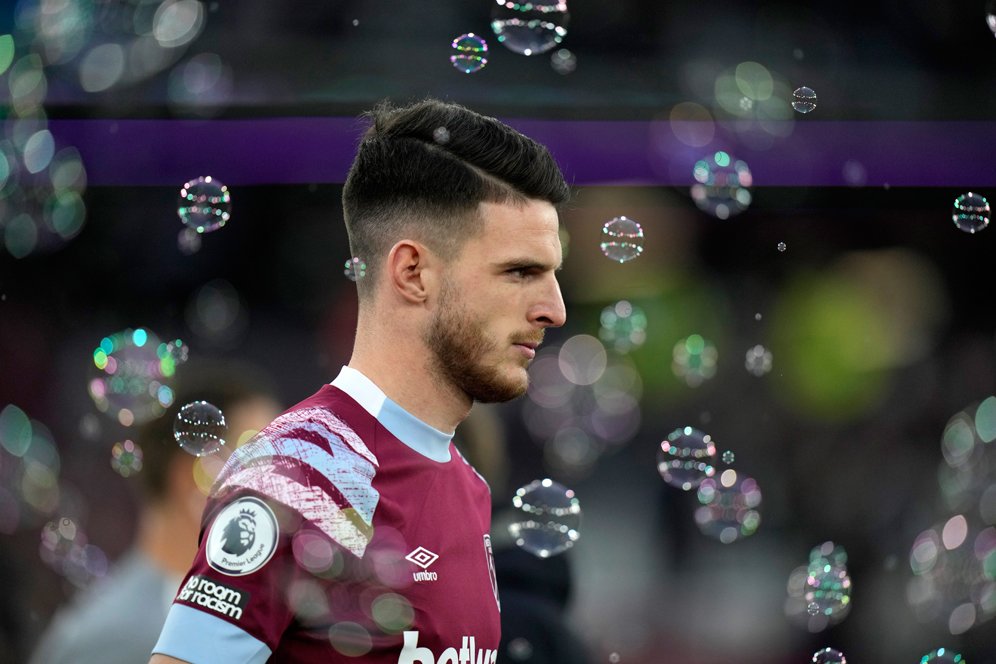 Manchester United Siap Bajak Transfer Declan Rice ke Arsenal Manchester United Siap Bajak Transfer Declan Rice ke Arsenal