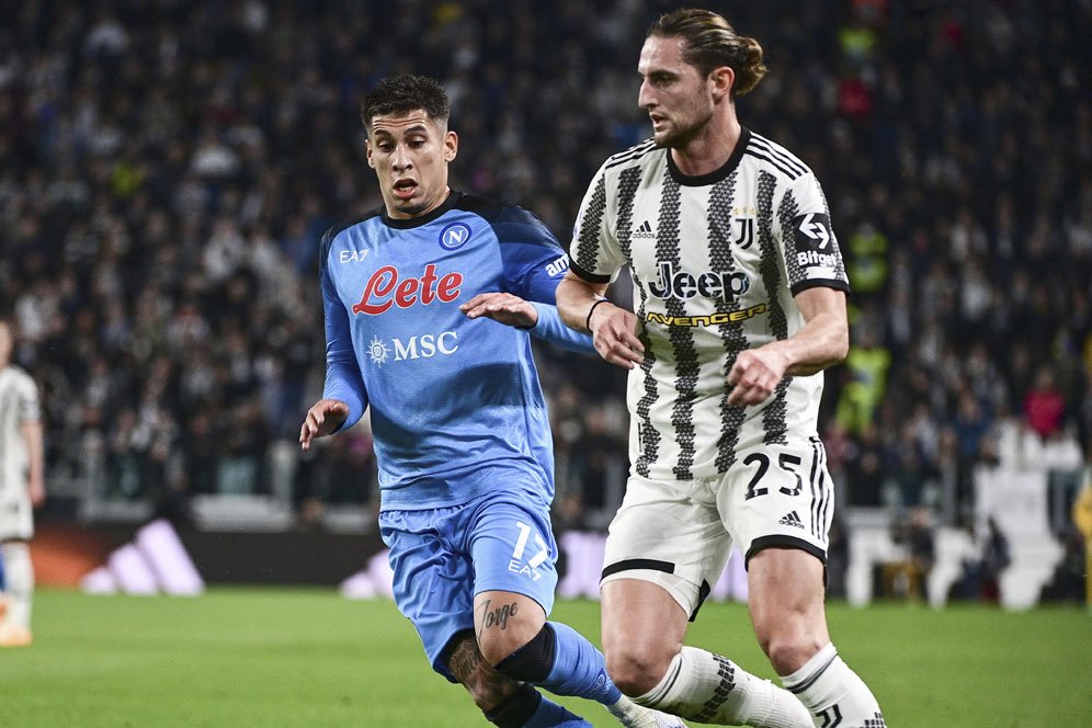 Halau MU, Juventus Sodorkan Kontrak Baru untuk Adrien Rabiot Halau MU, Juventus Sodorkan Kontrak Baru untuk Adrien Rabiot