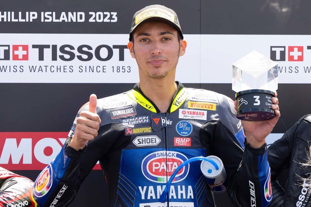 BMW Disebut Jeblok, Toprak Razgatlioglu Justru Makin Semangat Juarai WorldSBK Lagi BMW Disebut Jeblok, Toprak Razgatlioglu Justru Makin Semangat Juarai WorldSBK Lagi