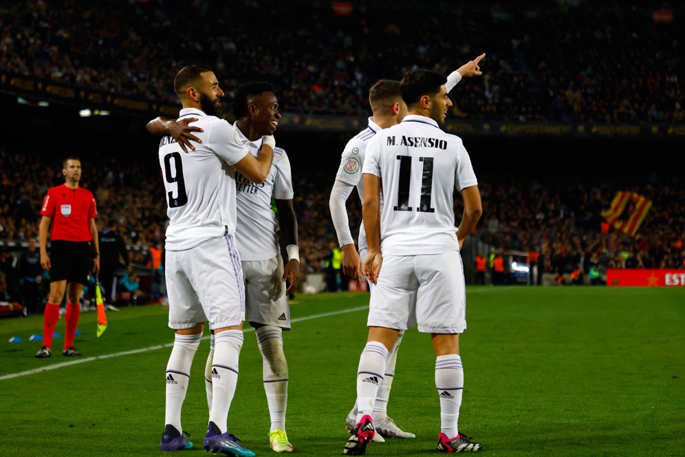 Kengerian Serangan Balik Real Madrid: Hitungan Detik, 3 Orang, dan Bobol Pertahanan Barcelona! Kengerian Serangan Balik Real Madrid: Hitungan Detik, 3 Orang, dan Bobol Pertahanan Barcelona!