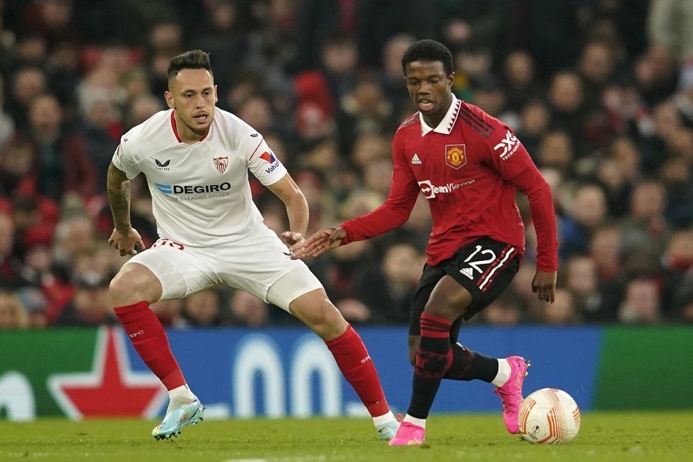 Terbaik dan Terburuk Manchester United 2-2 Sevilla: Malacia Sang Biang Kerok, Antony Bersinar! Terbaik dan Terburuk Manchester United 2-2 Sevilla: Malacia Sang Biang Kerok, Antony Bersinar!