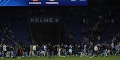 CEO Espanyol Meminta Maaf Setelah Suporter Invasi Lapangan CEO Espanyol Meminta Maaf Setelah Suporter Invasi Lapangan