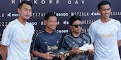 Kepercayaan Diri Evan Dimas dan Hansamu Yama Meningkat untuk Sambut Liga 1 Musim Depan Kepercayaan Diri Evan Dimas dan Hansamu Yama Meningkat untuk Sambut Liga 1 Musim Depan
