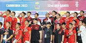 Euforia Pemain Timnas Indonesia U-22 Juara SEA Games 2023: Tidur Pun Berkalungkan Medali Emas! Euforia Pemain Timnas Indonesia U-22 Juara SEA Games 2023: Tidur Pun Berkalungkan Medali Emas!
