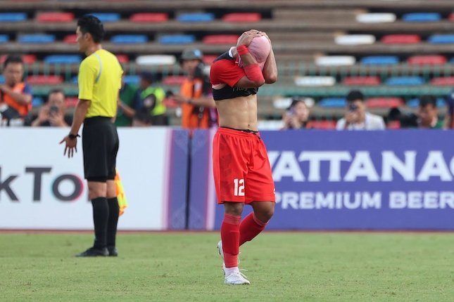 Pratama Arhan Jaga Lionel Messi Pratama Arhan Jaga Lionel Messi