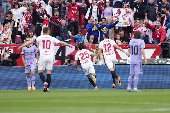 Kutukan Melawan Real Madrid