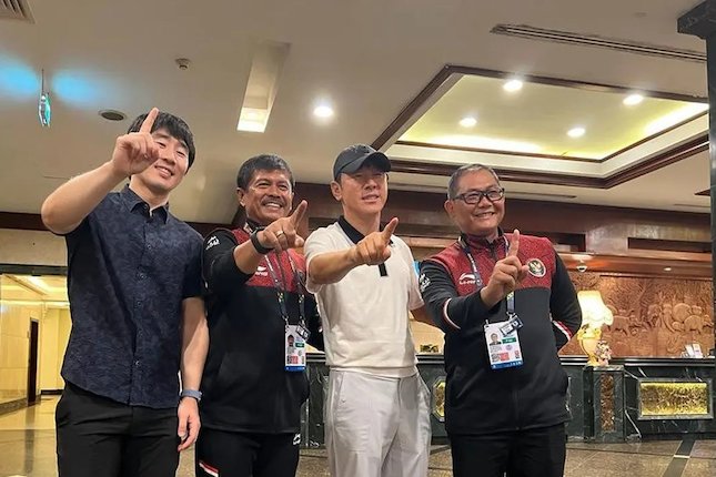 Shin Tae-yong Fokus Piala Asia 2023 Shin Tae-yong Fokus Piala Asia 2023