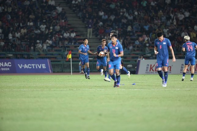 Thailand tak Pernah Menang tapi ke 16 Besar Thailand tak Pernah Menang tapi ke 16 Besar