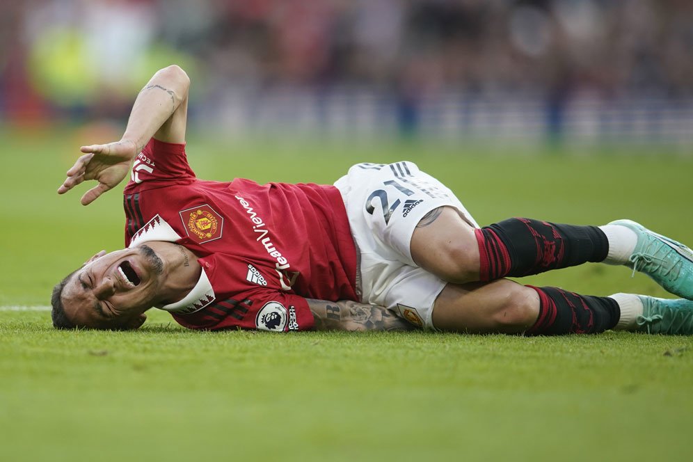 Cedera Cukup Serius, Antony Bakal Absen di Final FA Cup Cedera Cukup Serius, Antony Bakal Absen di Final FA Cup
