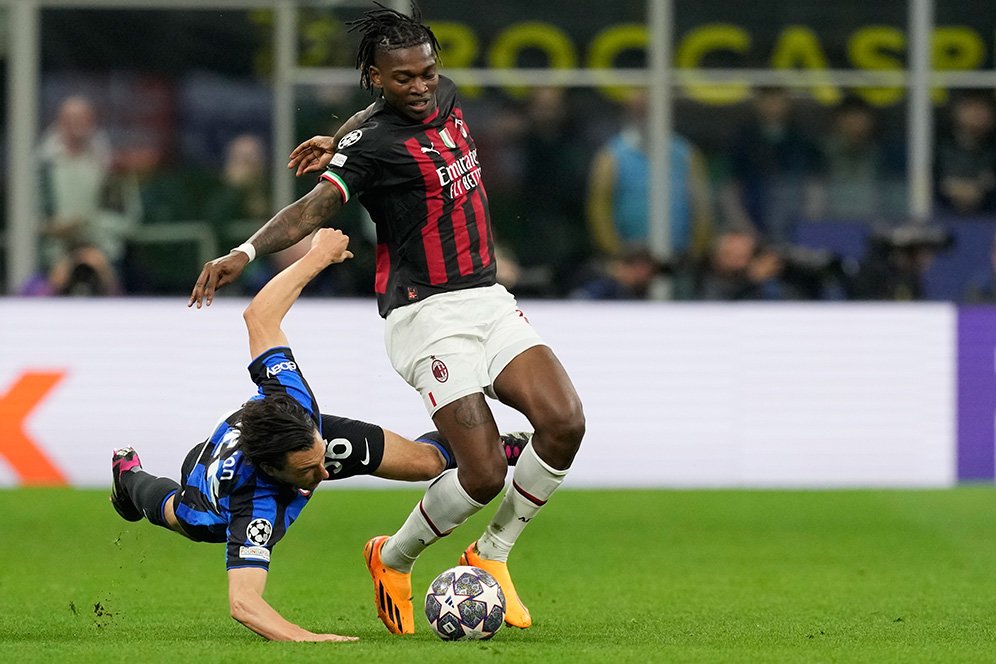Bukan dari Italia, Bek Paling Tangguh yang Pernah Dihadapi Rafael Leao Bermain di Inggris Bukan dari Italia, Bek Paling Tangguh yang Pernah Dihadapi Rafael Leao Bermain di Inggris