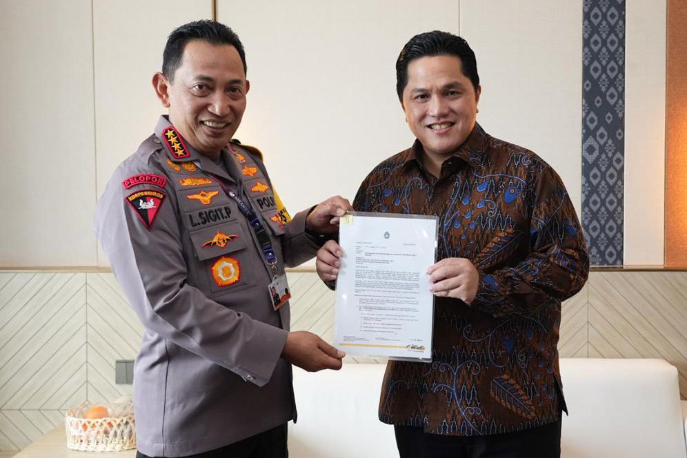 Jadwal Liga 1 Musim Depan Sudah Dibuat, Diserahkan Erick Thohir ke Kapolri pada Hari Ini Jadwal Liga 1 Musim Depan Sudah Dibuat, Diserahkan Erick Thohir ke Kapolri pada Hari Ini