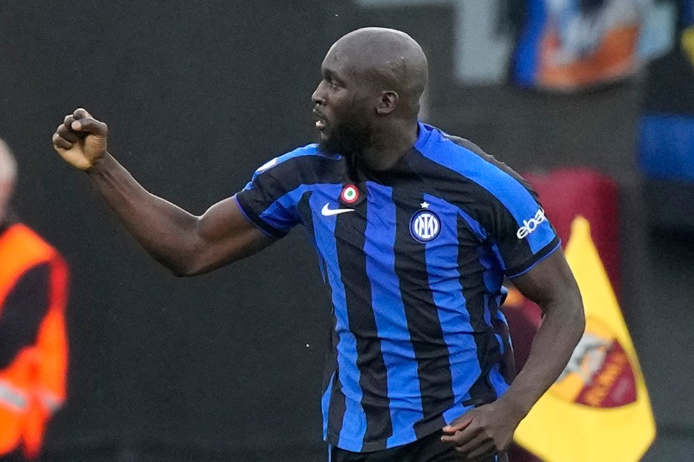 Bukan Juventus, AS Roma Bakal Jadi Pelabuhan Karir Romelu Lukaku Berikutnya? Bukan Juventus, AS Roma Bakal Jadi Pelabuhan Karir Romelu Lukaku Berikutnya?