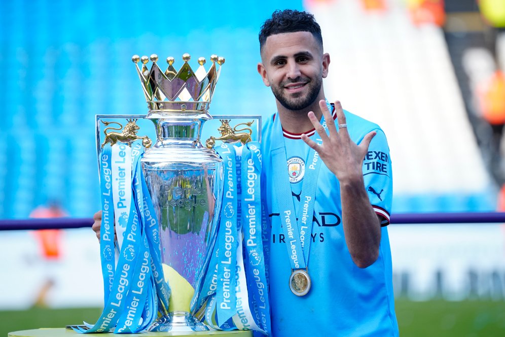 Manchester City Masih Tunggu Proposal Resmi dari Al Ahli untuk Riyad Mahrez Manchester City Masih Tunggu Proposal Resmi dari Al Ahli untuk Riyad Mahrez