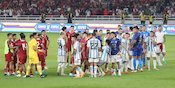 Bubaran Laga Timnas Indonesia vs Argentina, Elkan Baggott Tukar Kostum dengan Cristian Romero