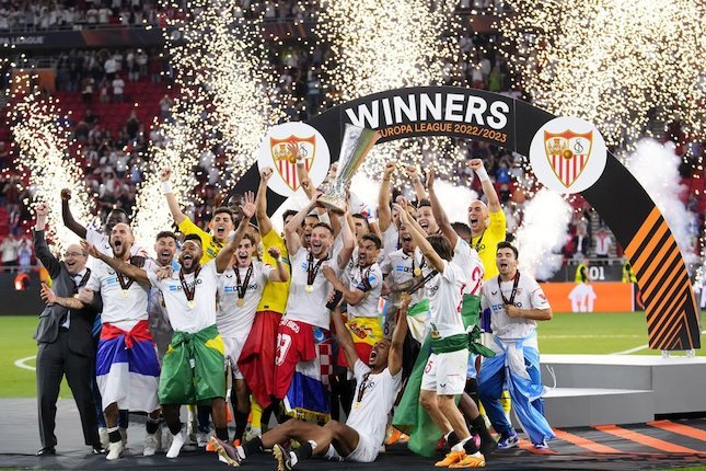 Liga Europa 2019/2020 dan 2022/2023: Dua Wakil Italia Jadi Korban