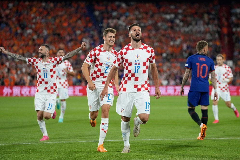 Hasil Belanda vs Kroasia: Skor 2-4 (AET) Hasil Belanda vs Kroasia: Skor 2-4 (AET)