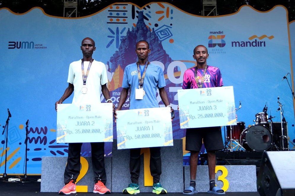 Sukses Besar, Pelari Asal Kenya Mendominasi Mandiri Jogja Marathon 2023 Sukses Besar, Pelari Asal Kenya Mendominasi Mandiri Jogja Marathon 2023