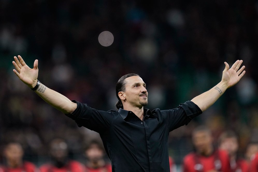 Resmi Pensiun di AC Milan, Pioli Berikan Salam Perpisahan Bagi Zlatan Ibrahimovic Resmi Pensiun di AC Milan, Pioli Berikan Salam Perpisahan Bagi Zlatan Ibrahimovic