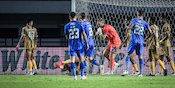 Hasil BRI Liga 1 2023/2024 Persib Bandung vs Dewa United: Skor 2-2 Hasil BRI Liga 1 2023/2024 Persib Bandung vs Dewa United: Skor 2-2