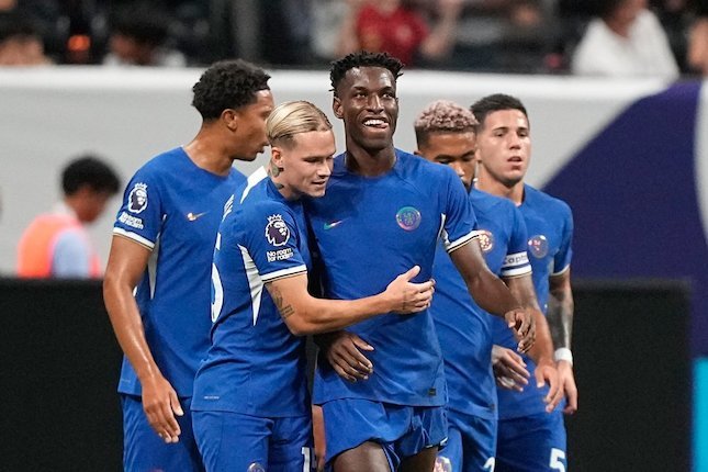 2. Chelsea 2. Chelsea